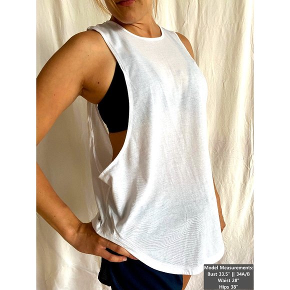 UO Without Walls Twist-Back Tank - Picture 2 of 4